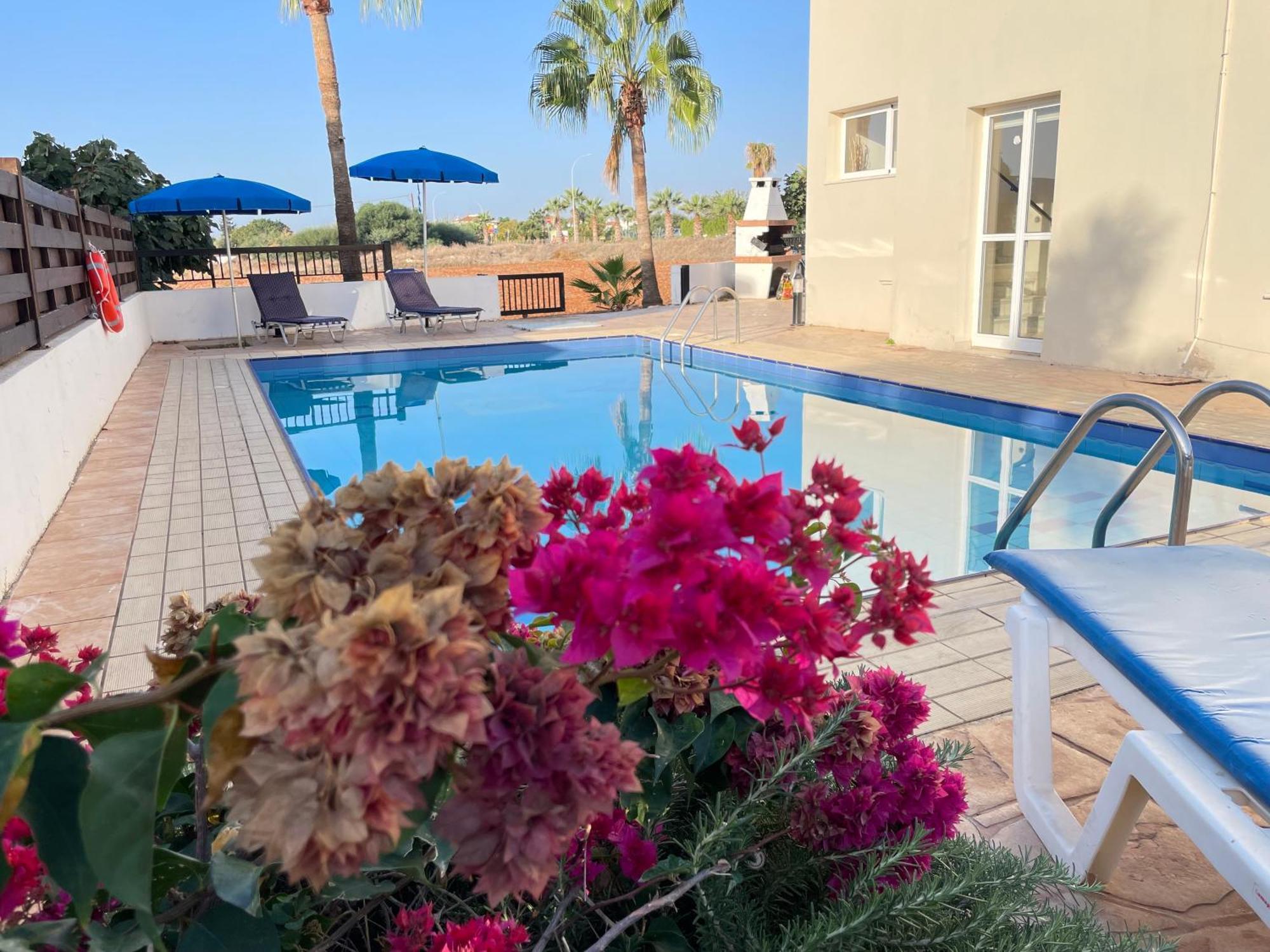 Sunset Pearl Holiday Villa Ayia Napa Esterno foto